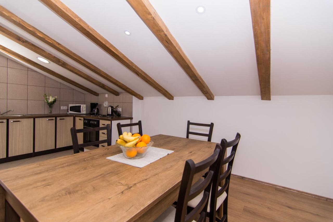 Apartman Misura Трогир Экстерьер фото